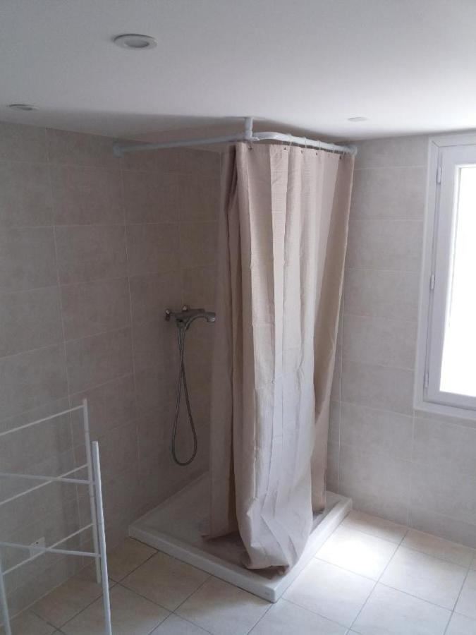 Le Clos Varnay Jardin Apartamento *